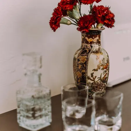 'stoa At Center Rethymno